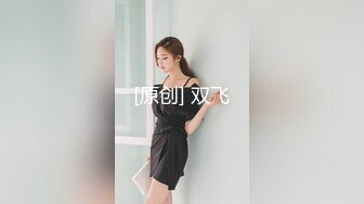  丝袜高跟大奶子极品炮架少妇被大哥各种玩弄，交大鸡巴舔菊花，多体位爆草蹂躏