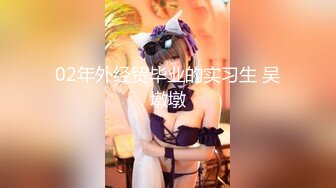 商场偷拍美女裙底风光长裙靓女一直盯着镜头看白色内内超清上下通透长裙靓女独自逛街黑色半透明内内隐约露B