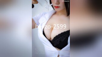 STP26905 极品尤物【乔乔】颜值女神下海！剪刀修逼毛，超嫩美乳，修完毛自慰，掰开紧致小穴，边揉搓阴蒂呻吟 VIP0600