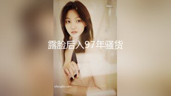   某黄播团队力作，大屌探花，00后小姐姐，骚货第一次见这种阵势，几个壮汉环绕下，被暴力抽插淫穴，精彩刺激