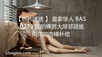 冰皮蛋糕  老鸨的实力不容小觑 来体验服务的大哥 肉棒被吸到爽翻 深喉媚眼挑逗 精液喷射而出